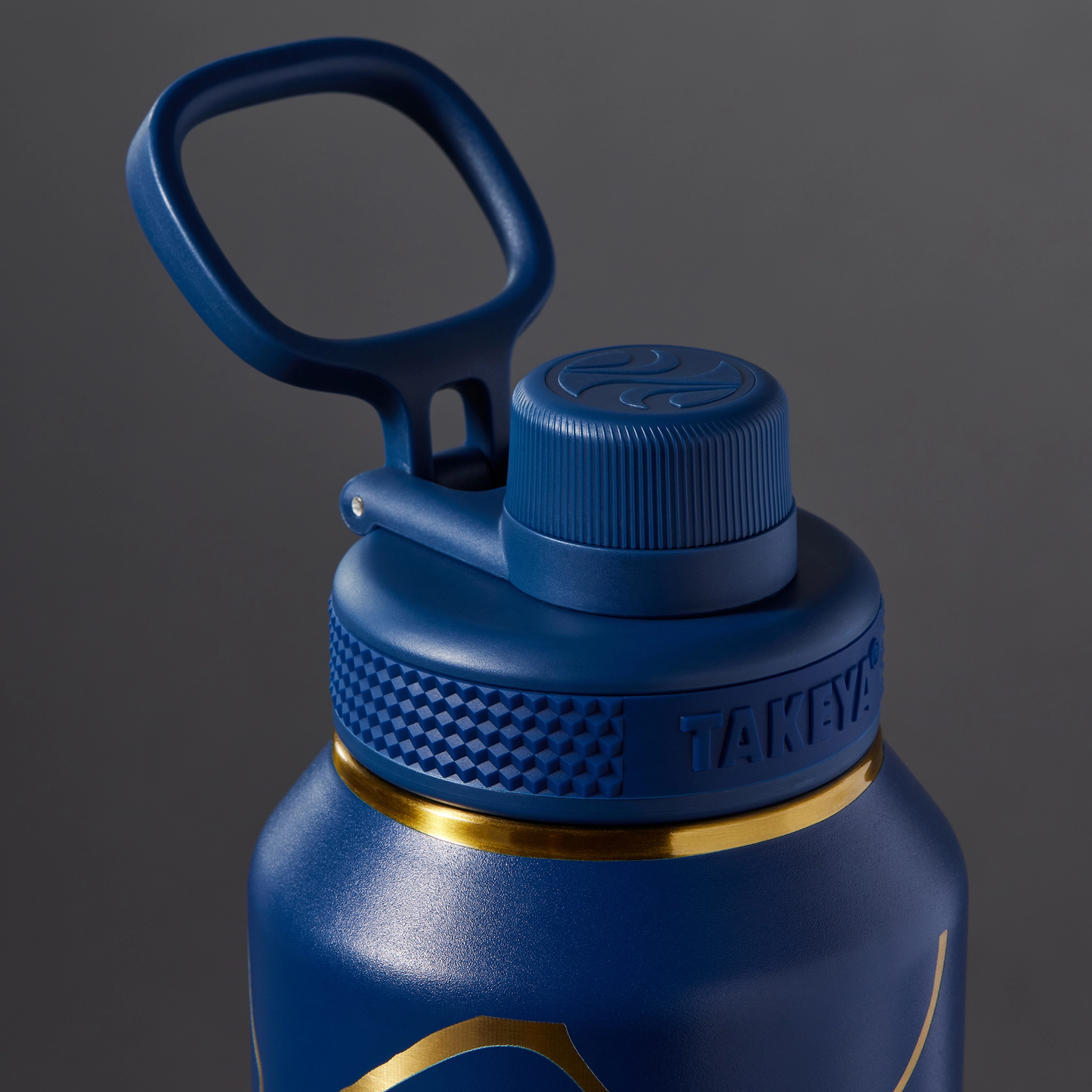 kintsugi-water-bottle-with-spout-lid-k9 51390-TK_HO25_Kintsugi_Takeya9266.png