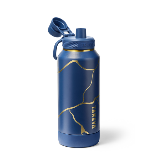 kintsugi-water-bottle-with-spout-lid-k9 TKS_SP25_SptBtl_GoldMarine_32oz_51390_v2_sRGB_SHD.png